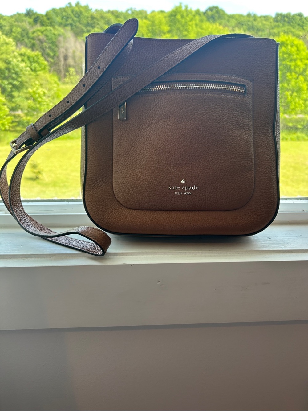 kate spade Pebbled Leather Tan/Brown Crossbody Bag - Picture 7 of 7